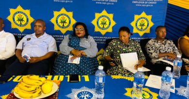 Bathethe bophela emapoliseni eNgcobo 