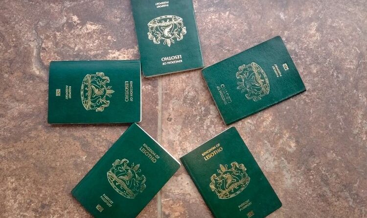South Africa and Lesotho agree that IDs will be enough to cross the border